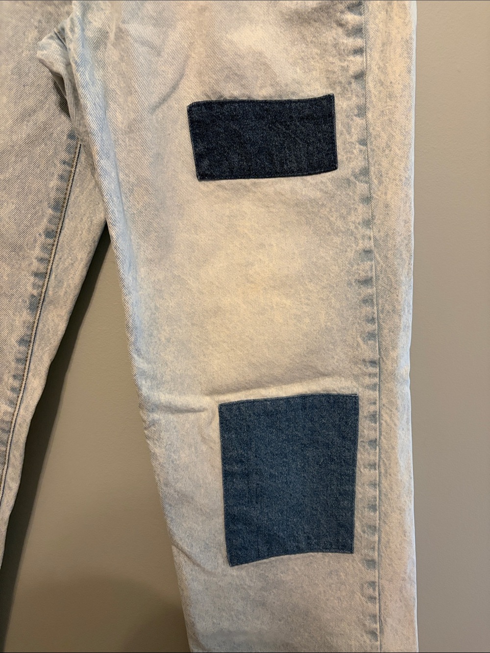 Light Blue Patchwork Women’s Jeans - Picture 4 of 5